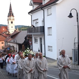 Procesijom do Vinskog Vrha počela proslava svetkovine Majke Božje Bistričke